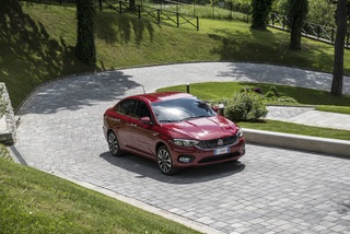 Test: Fiat Tipo Limousine - Es muss nicht immer ein Gebrauchtwagen ...