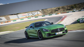 Fahrbericht: Mercedes-AMG GT-R - Star-Fighter