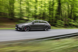 Mercedes CLA 45 4Matic Plus Shooting Brake - Top-Vierzylinder für d...