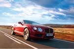 Bentley Continental GT V8: Allrad-Coupé wird zeitgemäßer