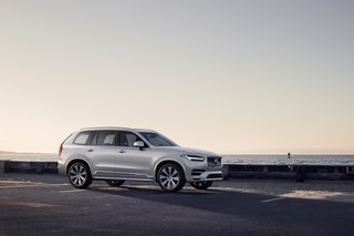 Volvo XC90 - Spritsparen mit Strom