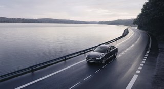 Volvo-Kurvenassistent - Sicher ums Eck