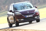 Renault Scénic im Fahrbericht: Frische, französische Touran-Alterna...