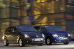 Corolla Verso & VW Touran: Kraft-Raum