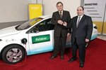Renault übergibt erstes E-Fahrzeug an Europcar