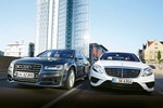 Audi S8 gegen Mercedes AMG S 63 4Matic: Zweikampf der V8-Luxusfighter