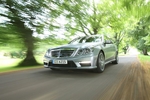 Mercedes E 63 AMG: Sportlimousine mit V8-Motor im Limo-Kleid
