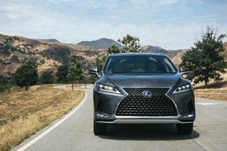 Lexus RX - Modernisiert in die zweite Lebenshälfte