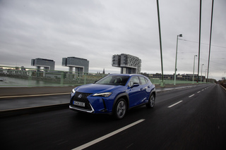 Fahrbericht: Lexus UX 300e - Stilles Debüt