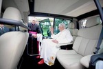 „Spende an seine Heiligkeit“: Der Papst fährt Elektro-Kangoo
