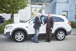 Neues Dream-Team: Chevrolet Captiva und Fußball-Legende Dragoslav S...