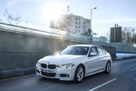 BMW 330e im Fahrbericht: Geht wie 3-Liter-Turbo bei 2 Liter Verbrauch
