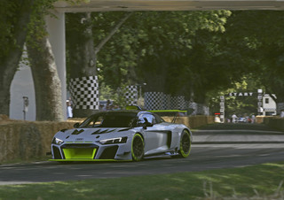 Audi R8 LMS GT2 - Frühstart in die Zukunft