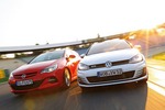 Opel Astra 2.0 CDTi Biturbo gegen VW Golf GTD: Kompakt-Sportler im ...
