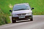 Chrysler Voyager ab 1.800 Euro: Besser als VW Sharan und Toyota Previa