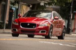 Jaguar XJR - Janusgesichtiger Luxus-Dampfer