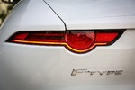 Jaguar F-Type 400 Sport Cabrio - Oben ohne im Tunnel