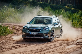 Subaru Forester e-Boxer - Mikromanagement