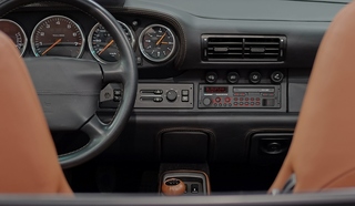 Top-Autoradios für Old- / Youngtimer - Zurück in die Zukunft