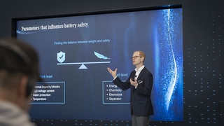 Batterieexperte Prof. Dr. Andreas Hintennach im Interview - Bio-Bat...