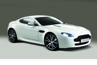 Aston Martin V8 Vantage N420: Weniger Gewicht, mehr Dynamik
