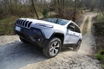 ﻿Jeep Cherokee 3.2 V6 4x4 Trailhawk Fahrbericht: 4x4 extrem   