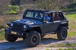 Jeep Wrangler Rubicon Stealth Fahrbericht: Der Tarnkappenbomber