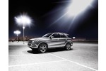 Mercedes wertet M-Klasse auf und ergänzt neuen V8-Benziner