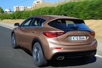 Infiniti Q30 im Fahrbericht: Schwäbisch-japanischer Crossover aus E...