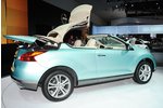 LA Auto Show 2010: Murano CrossCabrio, der erste offene 4x4