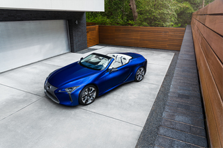 Lexus LC Cabriolet Sondermodell - Blau-weiße Impressionen