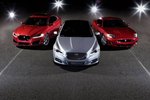 New York 2011: Jaguar setzt zu beeindruckenden Sprüngen an