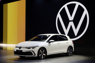 VW Golf 8: So günstig wie nie - Günstiger als ein Golf 3 – relativ ...