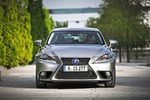 Lexus IS 300h ist der sparsamste Benziner in der Mittelklasse