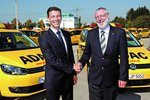 VW Touran als Gelber Engel unterwegs