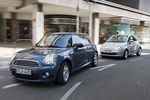Mini One und Fiat 500 : Zwei stylische Kleinwagen im Vergleichstest