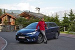 Toyota Avensis 2.0D-4D Touring Sports: Wie fährt er nach dem Faceli...