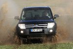 Mitsubishi Pajero 3.2: Kantiger Allrad-Klassiker mit 200 PS-Diesel