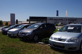 DAT-Report - Autokäufer präferieren Sparsamkeit und Sicherheit