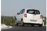 Nissan Micra 1.2 DIG-S - Kriegsbemalung