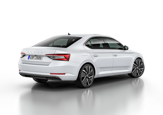 Skoda Superb iV - E-Unterstützung für das Flaggschiff