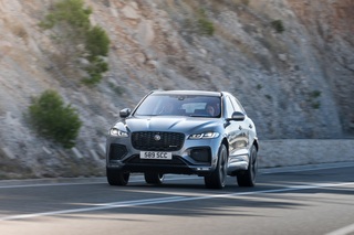 Jaguar F-Pace Facelift - Mehr E für den F