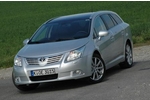 Fahrbericht: Toyota Avensis Combi D-CAT - Große graue Maus
