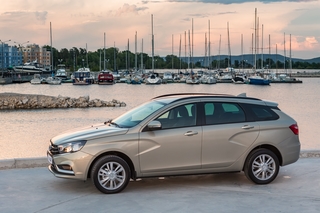 Lada Vesta SW Springtime - Preisvorteil bei Kompakt-Kombi