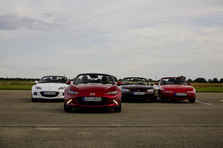 Mazda MX-5 30th Anniversary - Orange Beauty