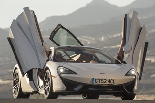 McLaren 570 GT - Ein Rennwagen zum Verreisen (Kurzfassung)