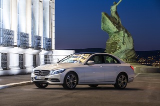 Mercedes-Benz C-Klasse - Ein Maßstab in der Mittelklasse (Kurzfassung)