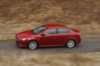 Mitsubishi Lancer und Outlander jetzt mit Autogas