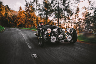 Morgan Threewheeler P101 - Finale mit 33 Dreirädern