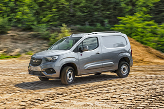 Opel Combo Cargo mit Allradantrieb - Jetzt auch abseits der Straße